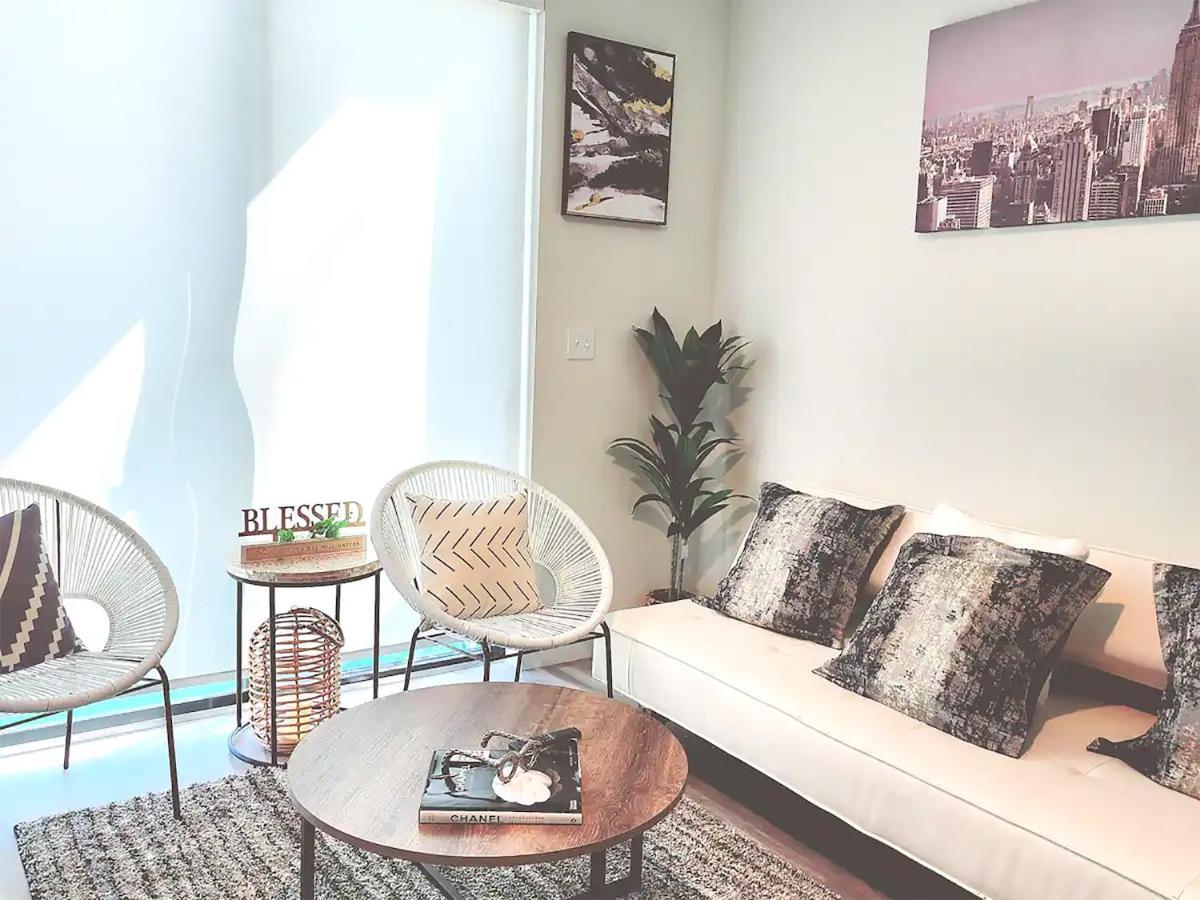 Lux Property Great For 1 To 8 Guests-Family Trip ,5Beds 2Rooms Staycation With Gym And Ev, Proximity To Downtown And Beaches غرب شاطئ بالم المظهر الخارجي الصورة