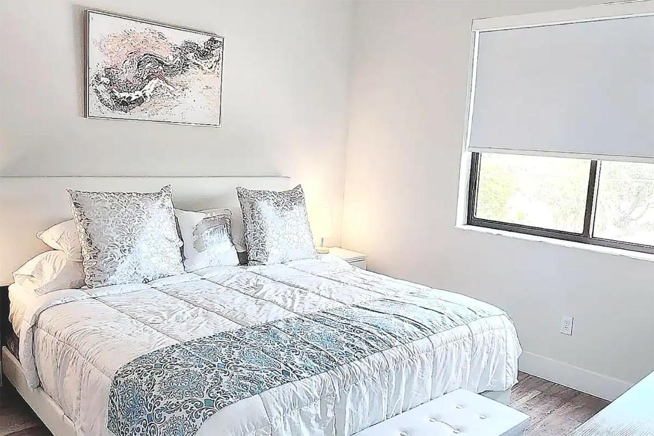Lux Property Great For 1 To 8 Guests-Family Trip ,5Beds 2Rooms Staycation With Gym And Ev, Proximity To Downtown And Beaches غرب شاطئ بالم المظهر الخارجي الصورة